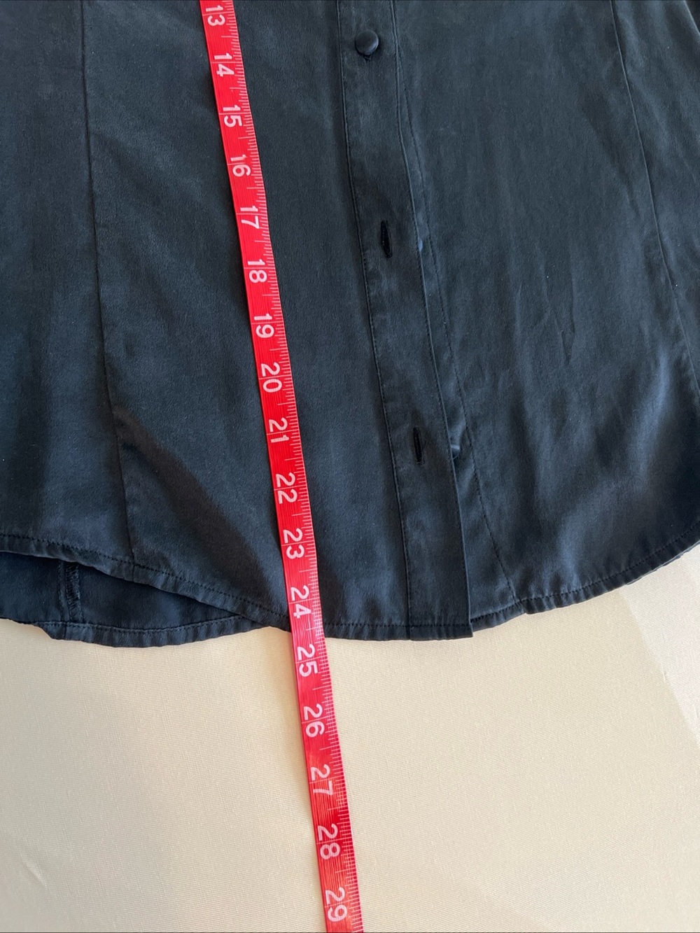 Banana Republic 100% silk Classic Black Button-Up Blouse M - Picture 12 of 14